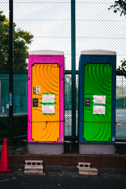 Portable Toilet Options We Offer in Lindenhurst, IL